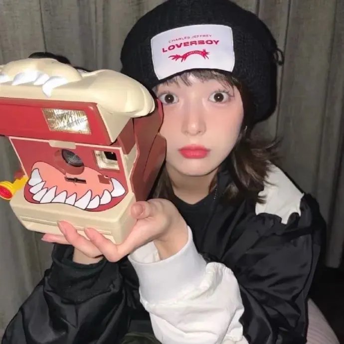 桃红女霸